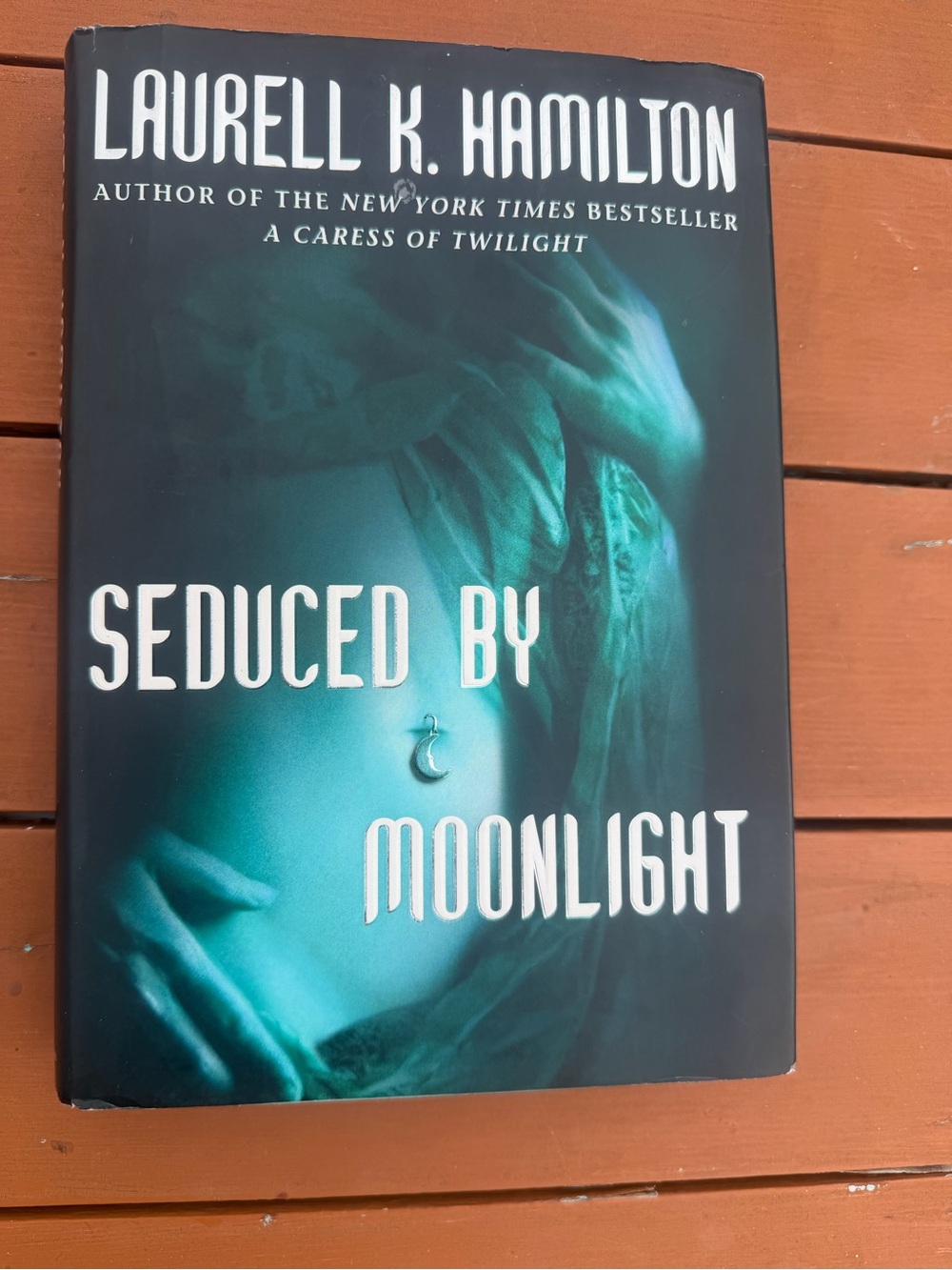 2004 ‘Seduced by Moonlight’ Novel